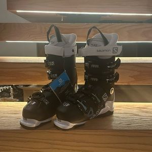 Ski boots ❄️WINTER SALE❄️